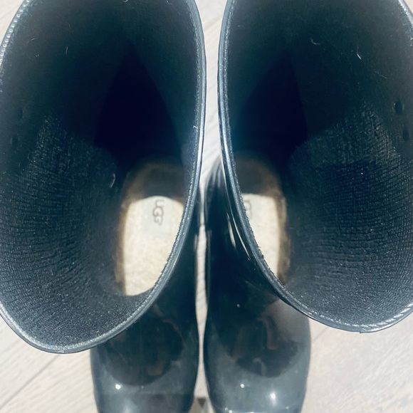 UGG rubber boots - Picture 2 of 4